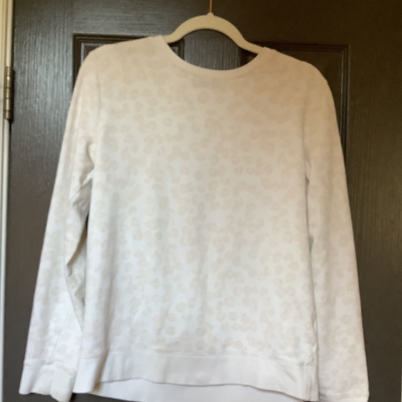 APC The All Over leopard print sweatshirt. 🤍 - Picture 1 of 3